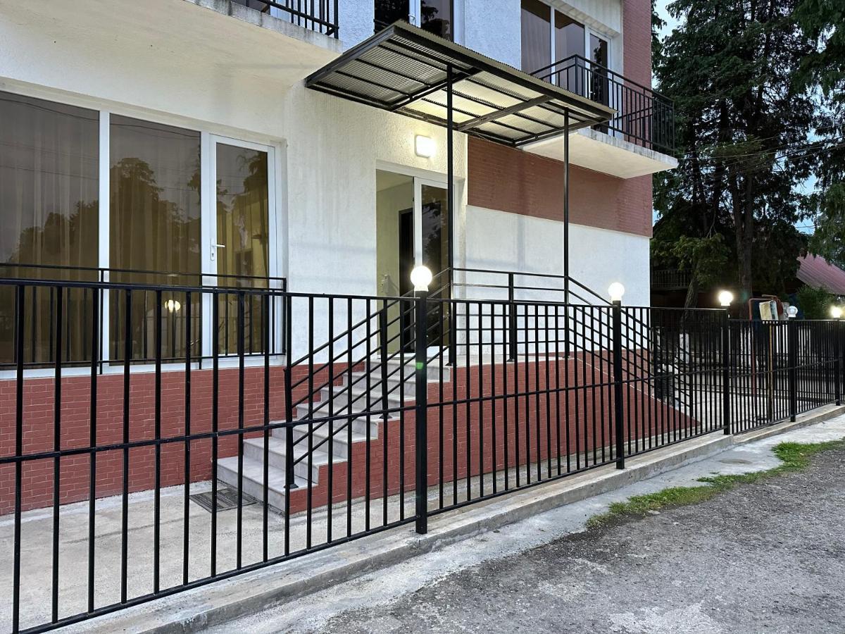 Hotel Kukaracha Ureki Exteriér fotografie
